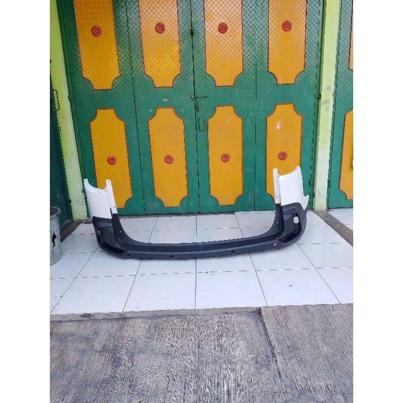 bemper belakang Wuling confero s facelift tahun 2019