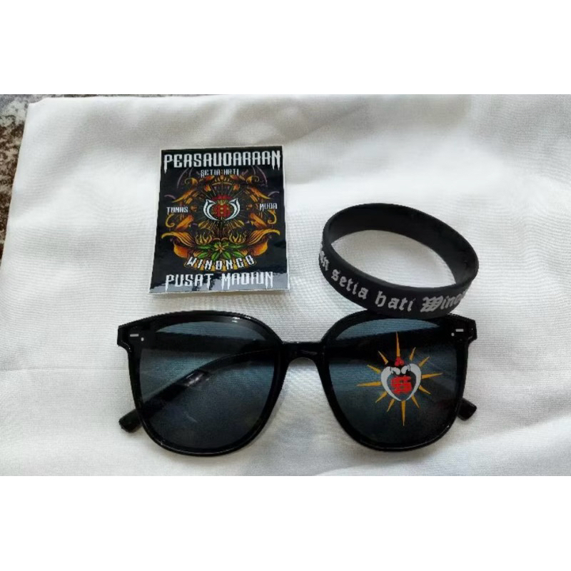 ( COD ) kacamata pshw Winongo free gelang dan stiker