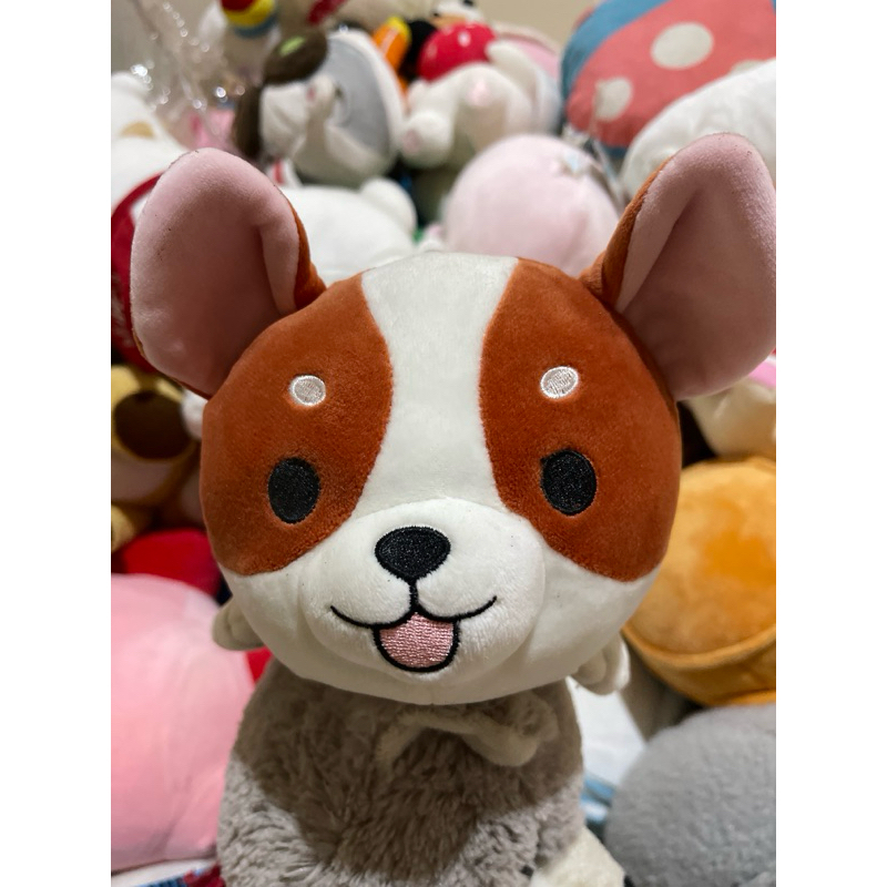 boneka guguk lucu