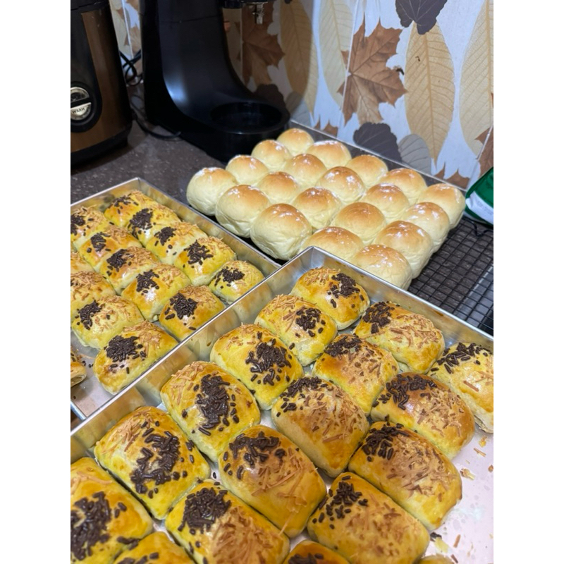 

Bolen pisang coklat keju