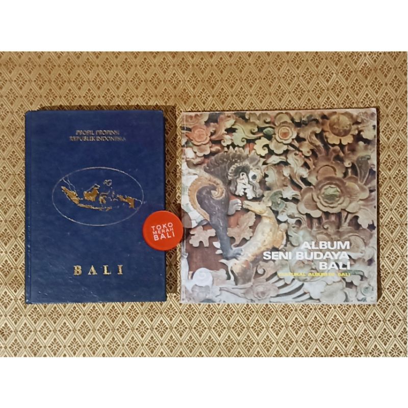 Paket buku Profil Provinsi Bali edisi 1992, buku Album Seni Budaya Bali Cultural Album edisi 1982