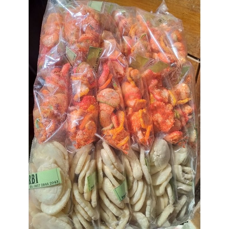 

Kerupuk Seblak Pedes & Manis