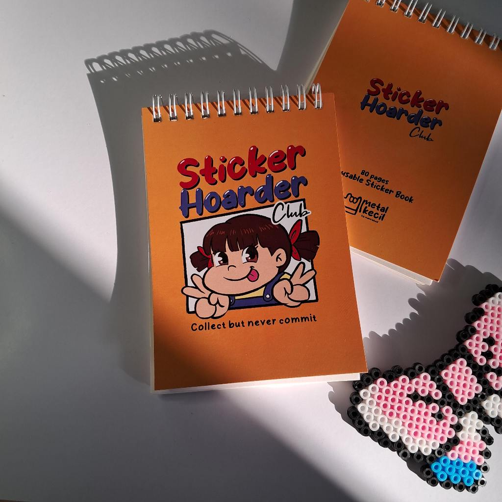

METAL KECIL Sticker Book Pocket Size OREN | Buku Koleksi Sticker A6 | Reusable Sticker Book 80 Halaman