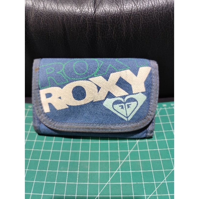 Roxy dompet