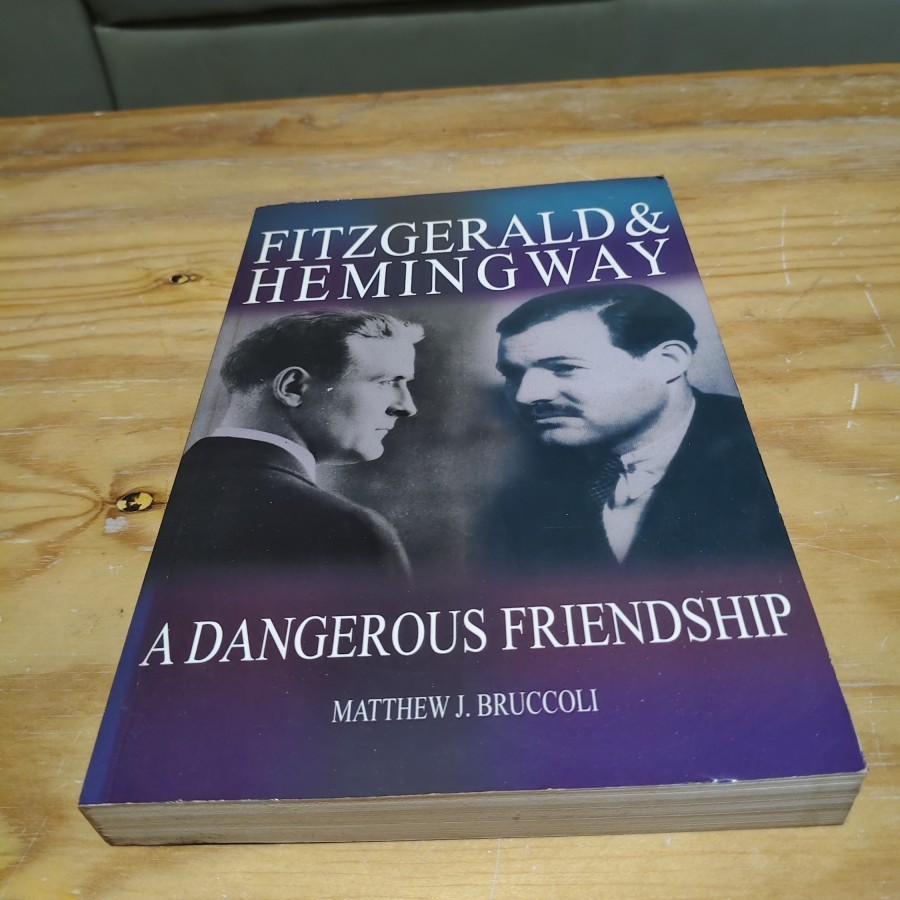 Buku Fitzgerald & Hemingway