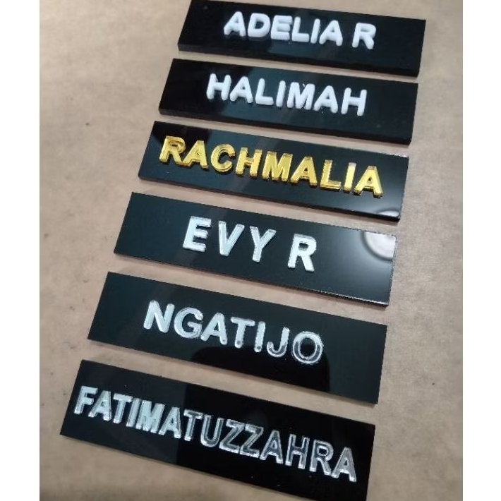 

PROMO!! Nama Dada 3D / Name Tag Akrilik Timbul Mewah (Putih, Gold, Silver)