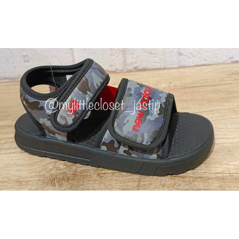 New Balance Kids Sandal