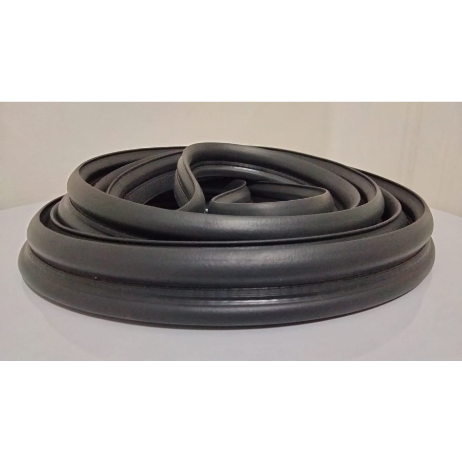 Peredam Pintu Bagasi Ford Escape 2002-2006