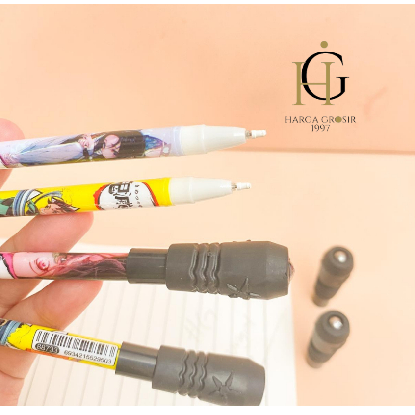 

Pulpen magnet putar demon slayer pen 1PCS pena gel karakter demon slayer kimetsu no Yaiba alat tulis lucu terbaru COD