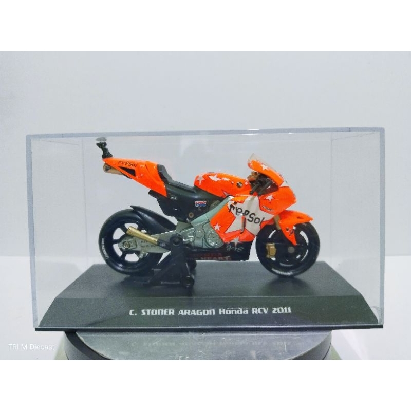 Diecast Custom Honda RCV Casey Stoner Spesial Livery Aragon 2011 Skala 1:18