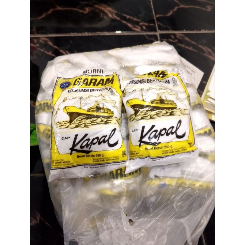 

Garam Cap Kapal 250gr 1bal isi 20pcs