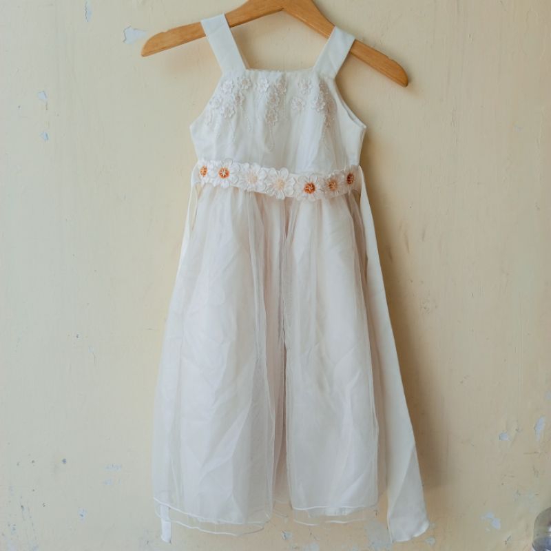 Preloved Gaun Pesta Anak Perempuan Putih | Donita