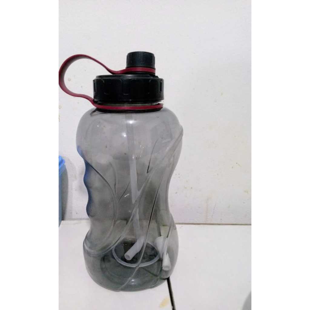 Botol minum kapasitas 2 L model Labu BPA Free