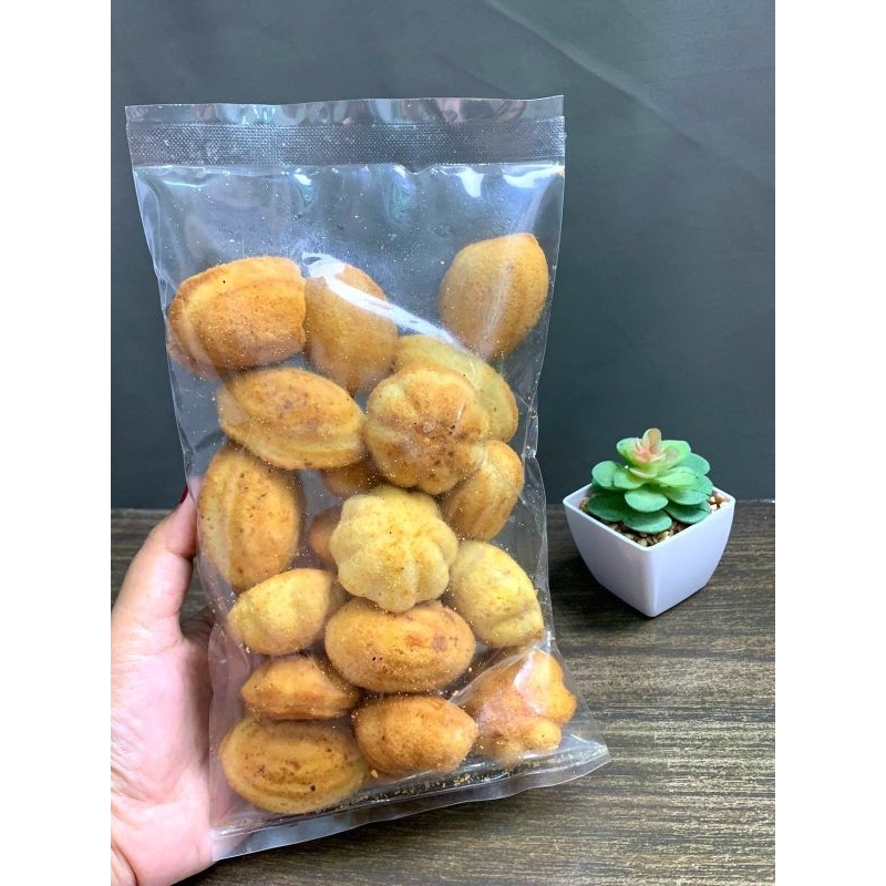 

BOLU KERING / KUE BOLU / BOLU KIJING /KELEMBEN KERING 1 Ball