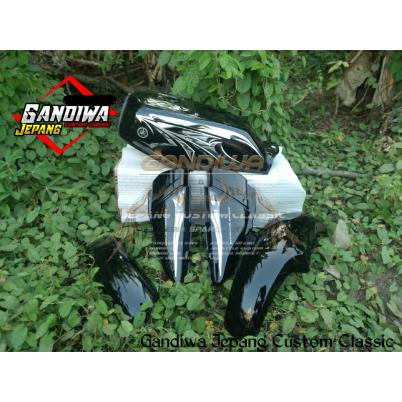 Paket Full Set Body Bodi Yamaha RX King New RX K RX Special 2006 Warna Hitam Stiker Silver Terbaru R