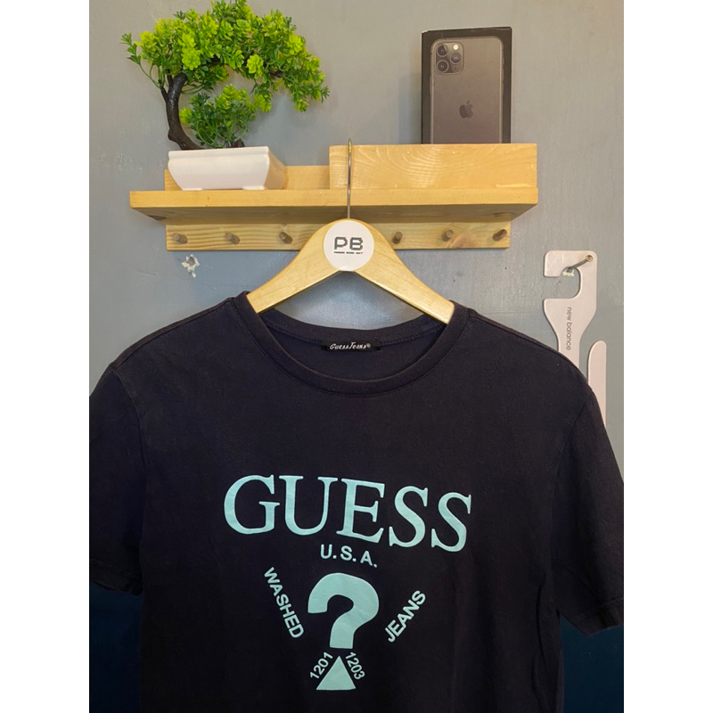 Tshirt Guess second