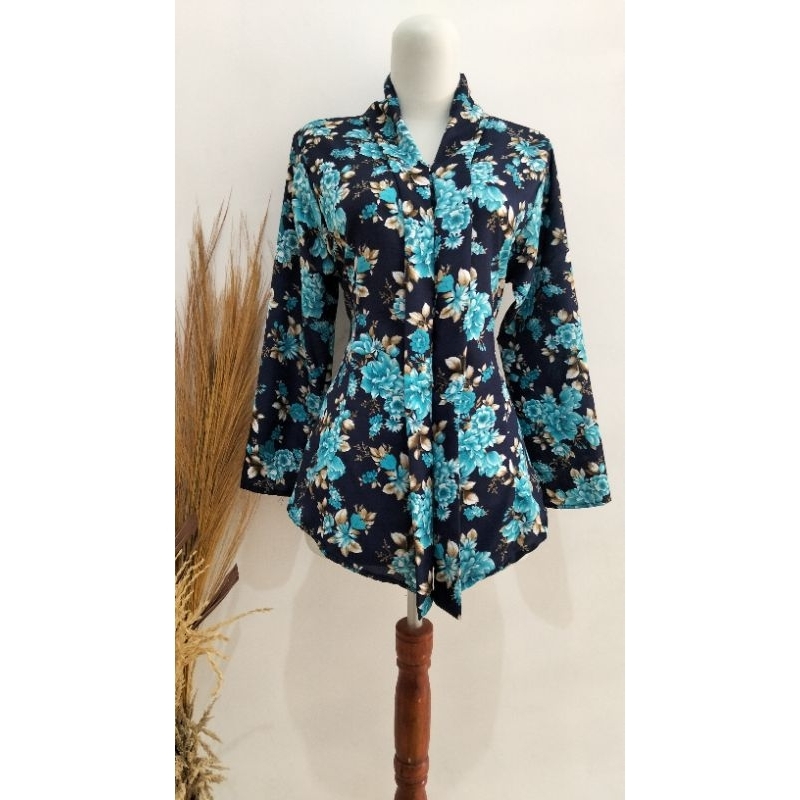 kebaya jadul Kartini motif bunga