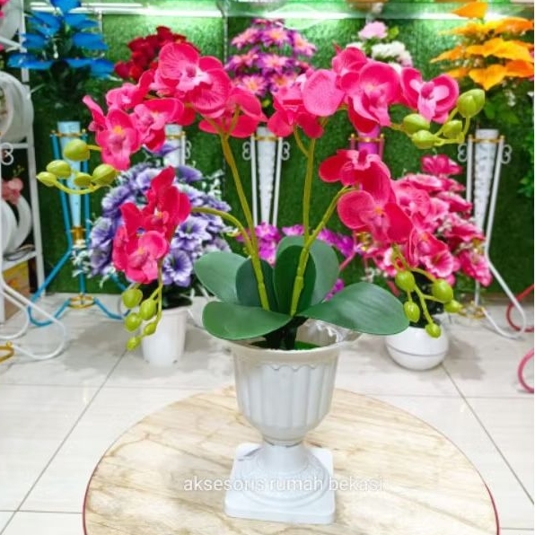HIASAN SUDUT BUKET BUNGA ANGGREK ARTIFICIAL 4 TANGKAI DENGAN POT PIALA