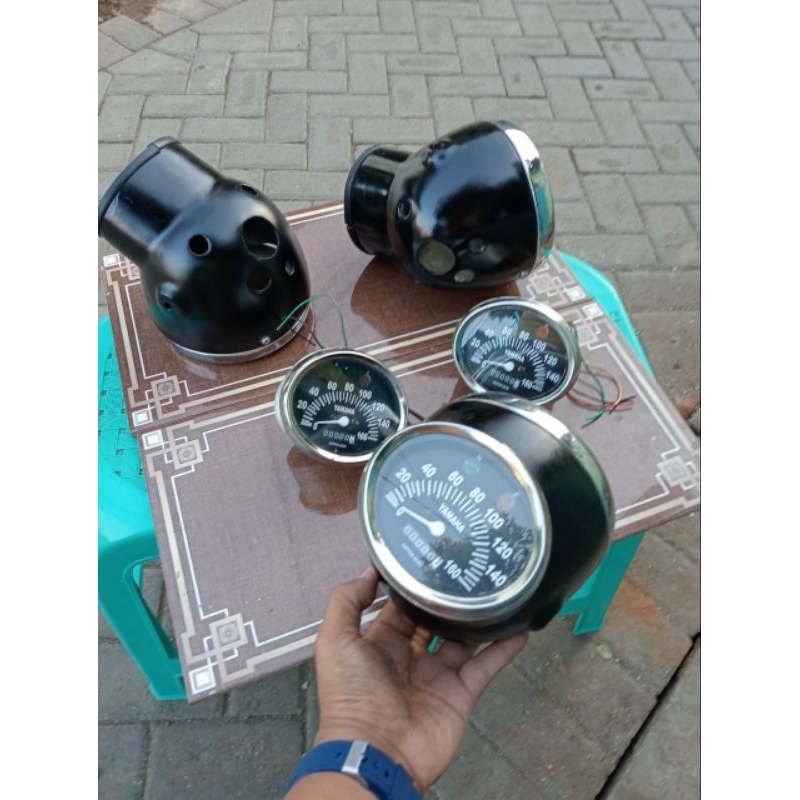 Batok lampu YL 1 YAMAHA YASI pnp cb /batok yl /speedometer Yl1 Handmade PNP CB GL100