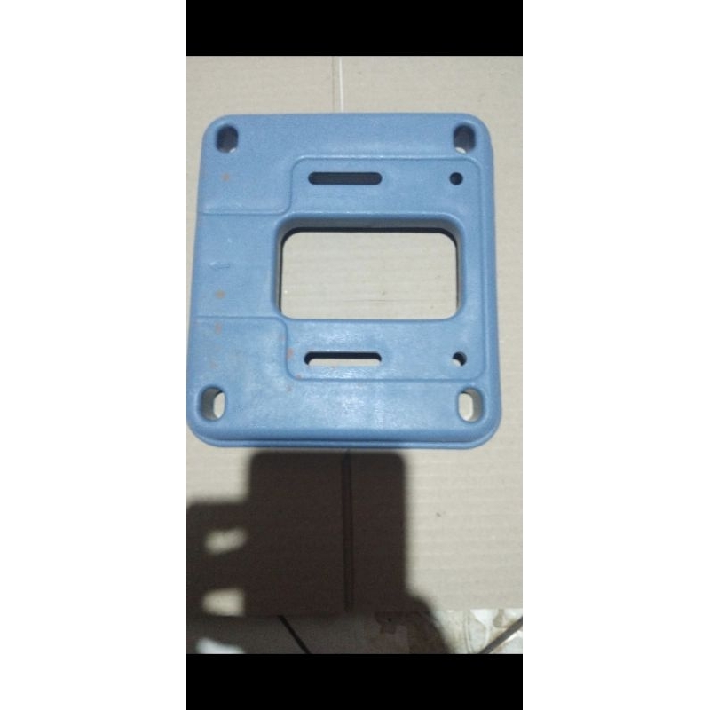 dudukan/tataan pompa shimitzu