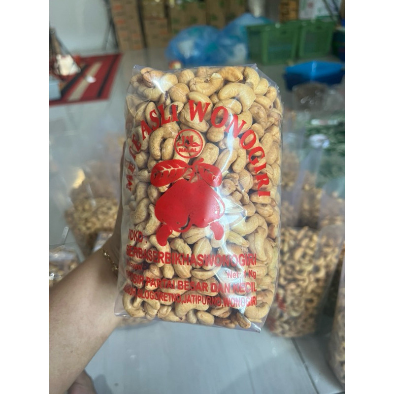 

PROMO KACANG METE GORENG RASA BAWANG 1KG