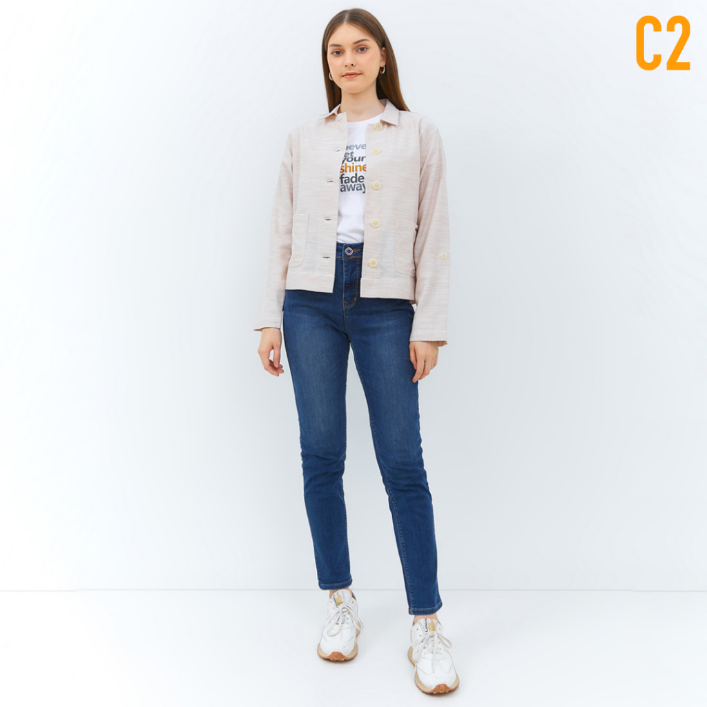 C2 Irtiza Ecru Crop Outer Wanita