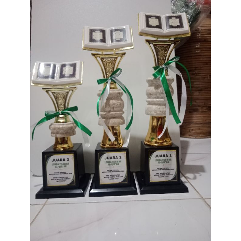 Piala/Trophy Al Qur'an Juara 123 Marmer