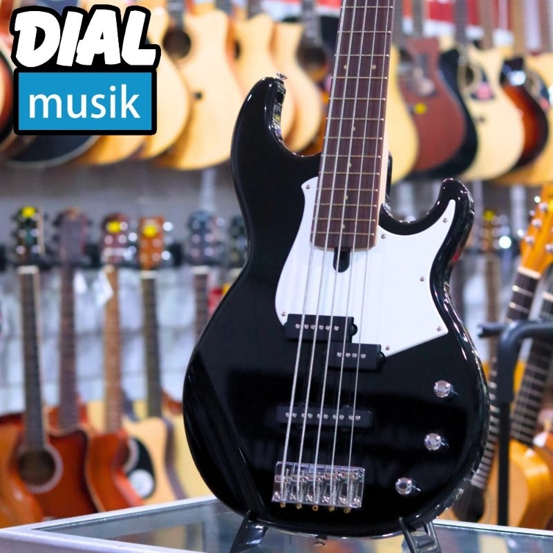 Yamaha BB235 Black - Bass 5 String BB 235 / BB-235 BK