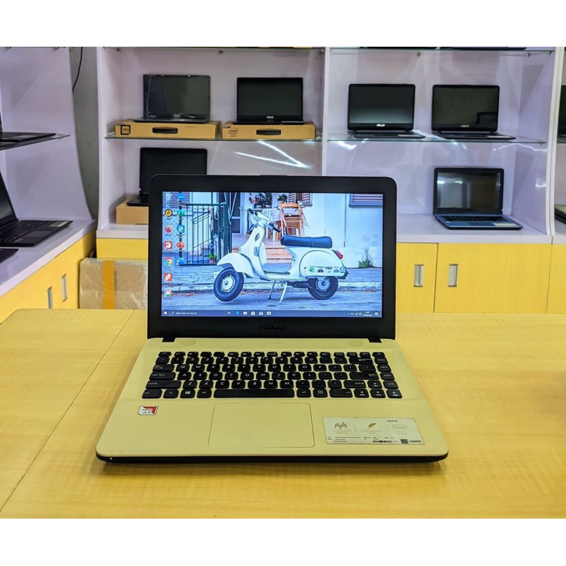 Laptop asus x441 A4 ssd 256 ram 4