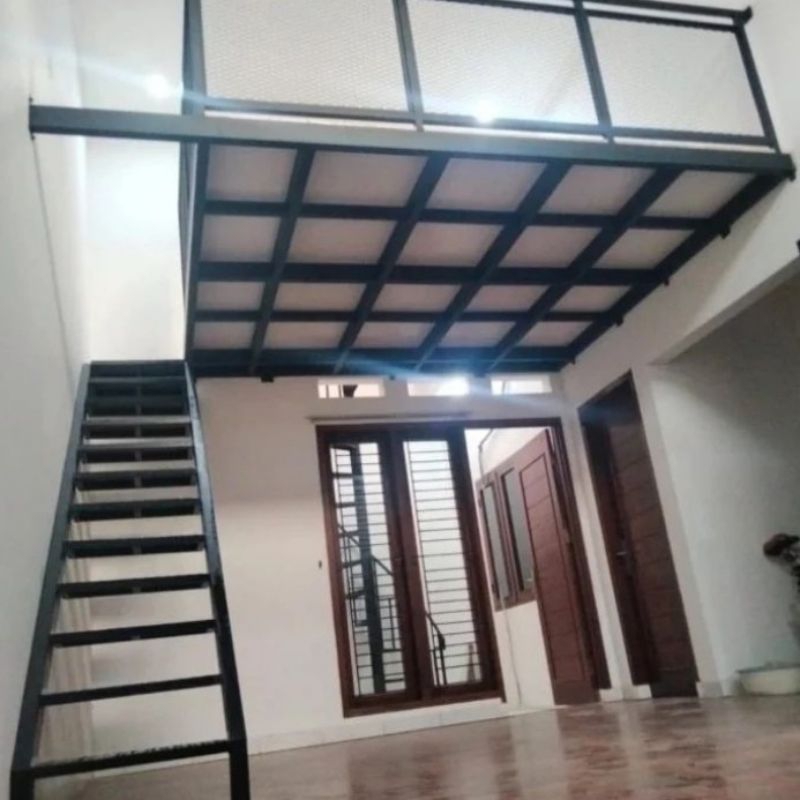 mezanine lantai kalsiflor dalam rumah