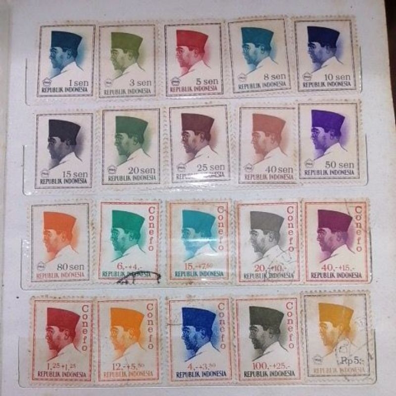 

20 pcs perangko presiden Sukarno