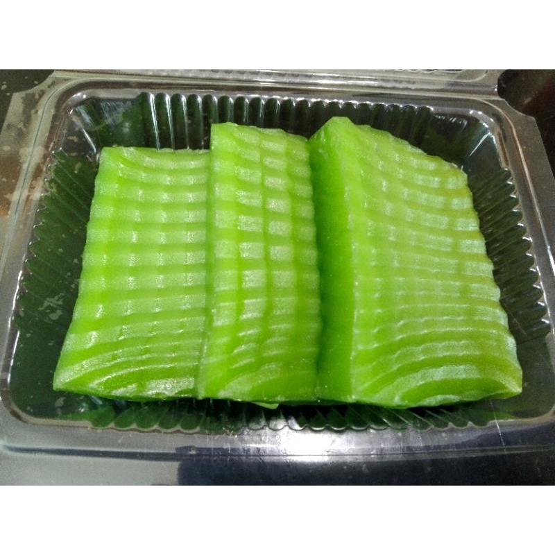 

Pepe Sagu Pandan/Lapis Sagu Pandan