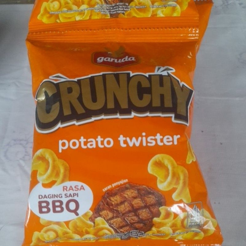 

Garuda crunchy potato twister rasa daging sapi BBQ 1 renceng isi (10pcs)