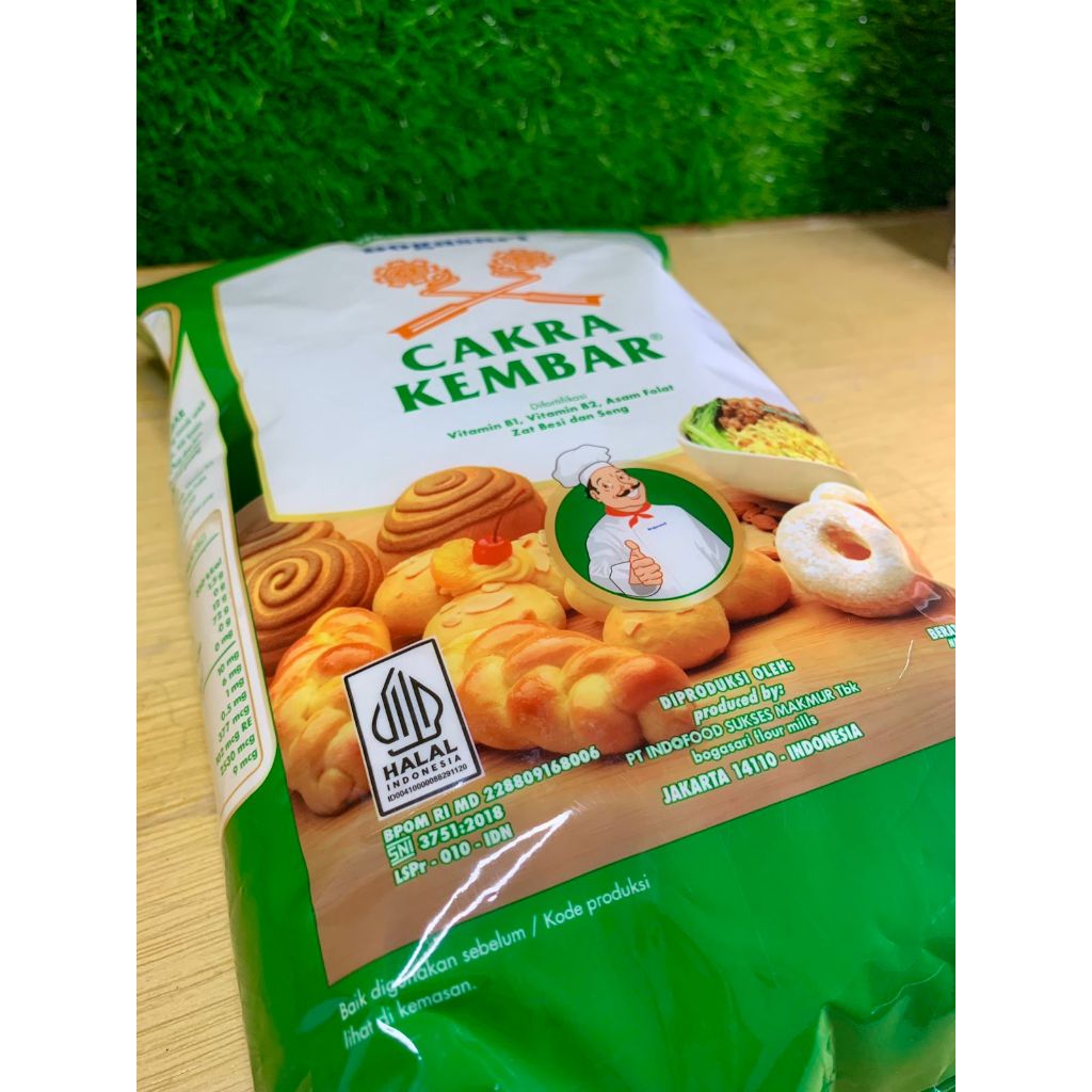 

Tepung Terigu Cakra Kembar Premium 1kg