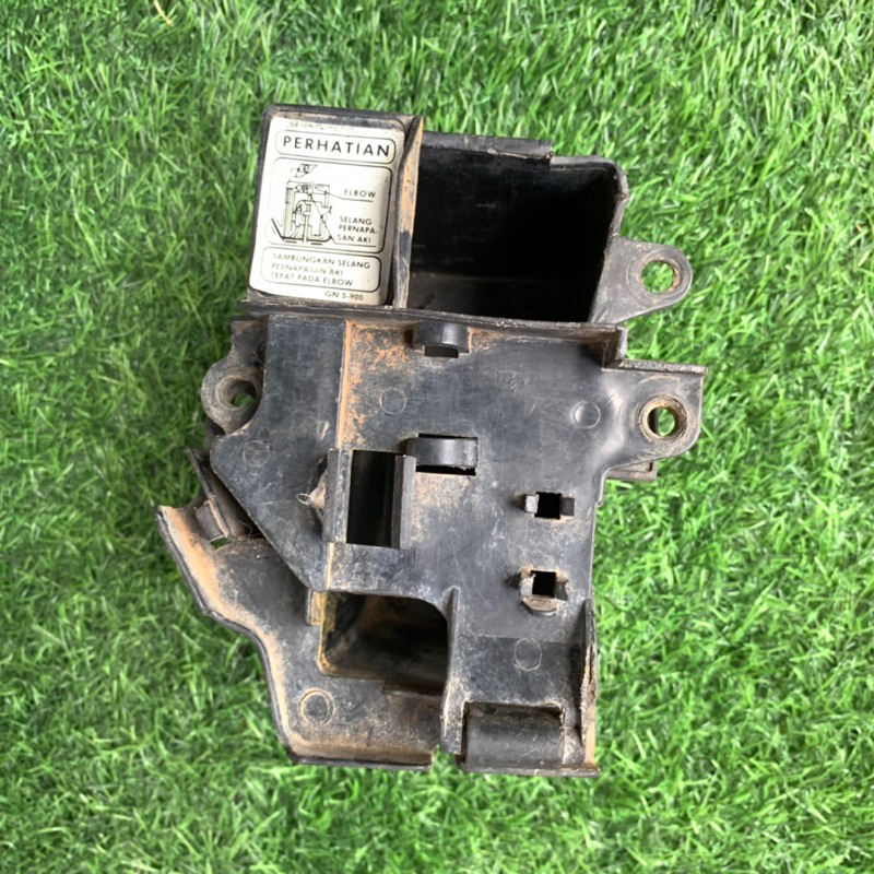Wadah aki accu Honda Astrea Grand Original copotan motor