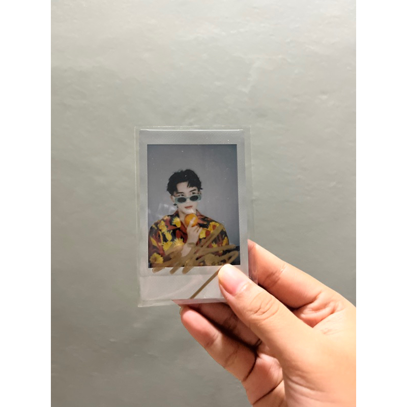 WU LEI SIGNED POLAROID
