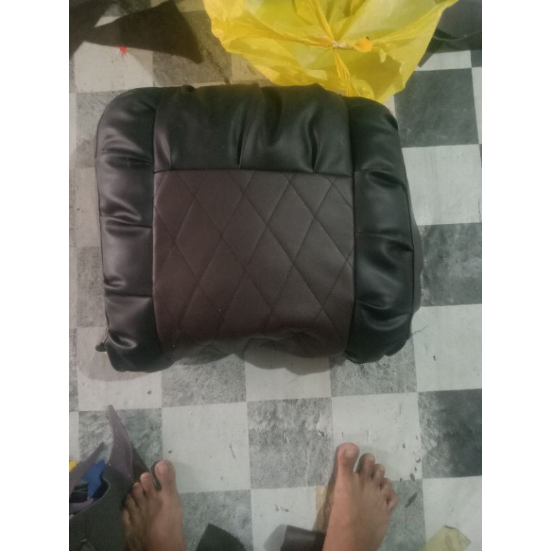 sarung jok mobil Sofa Grand Max