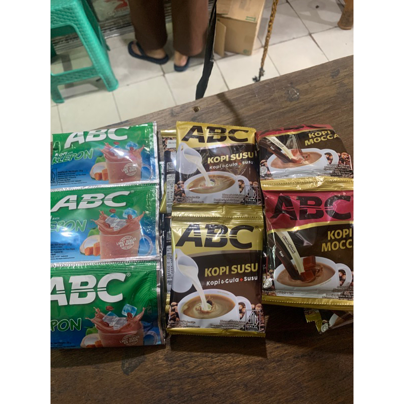 

Aneka Kopi ABC Susu/Moca/Klepon 1 renceng 10 sachet