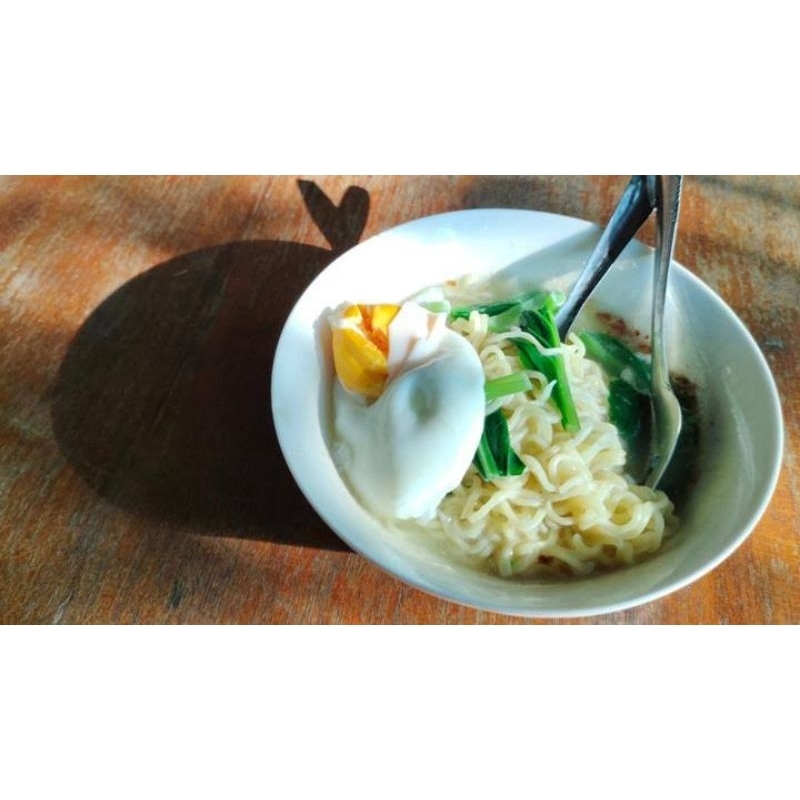 

INDOMIE GORENG TELOR