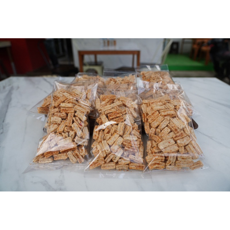 

Kerupuk Udang Pedas