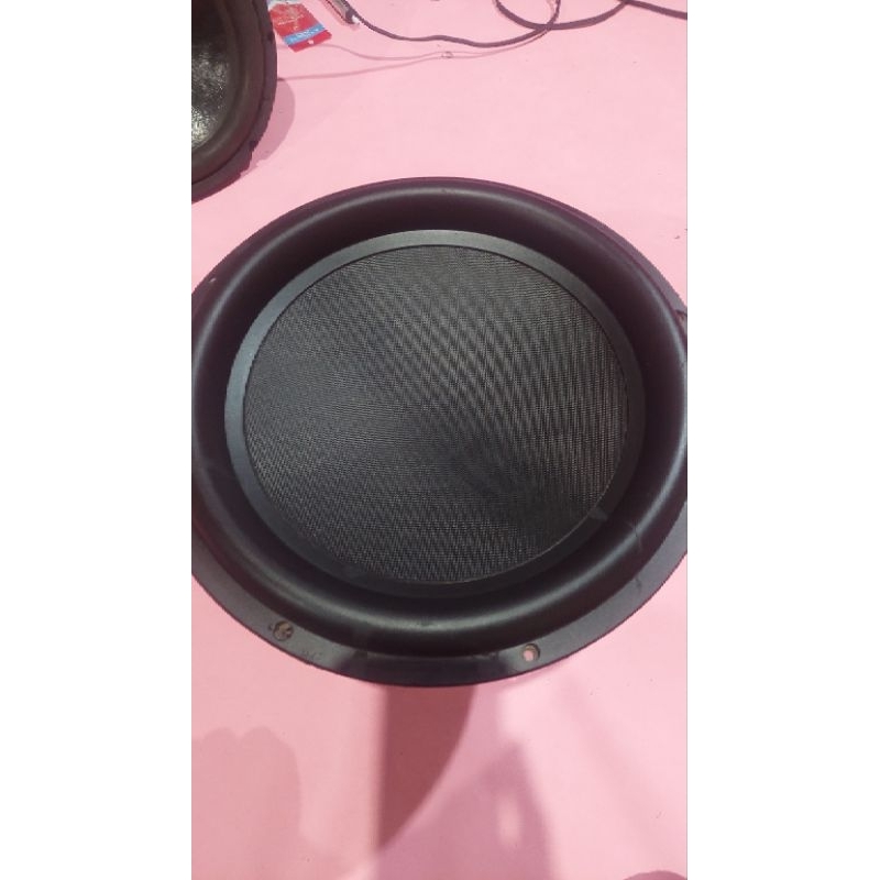 subwoofer svs 13inch