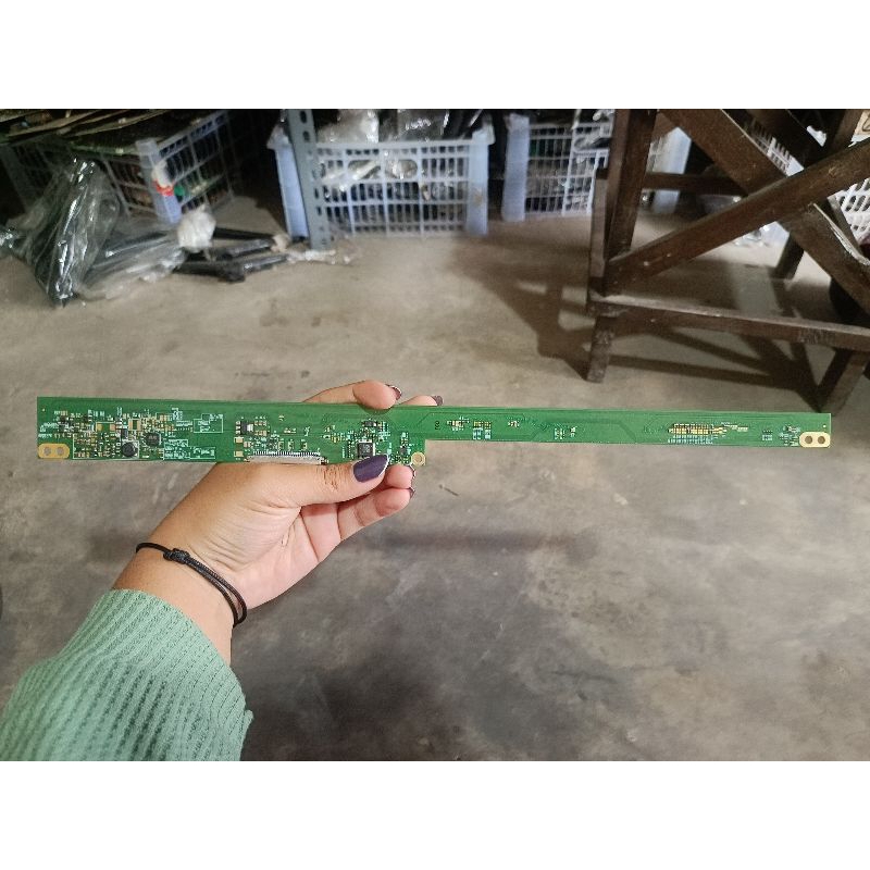 tikon UA20J4003 ticon lcd ticon tv led samsung UA20J4003AR