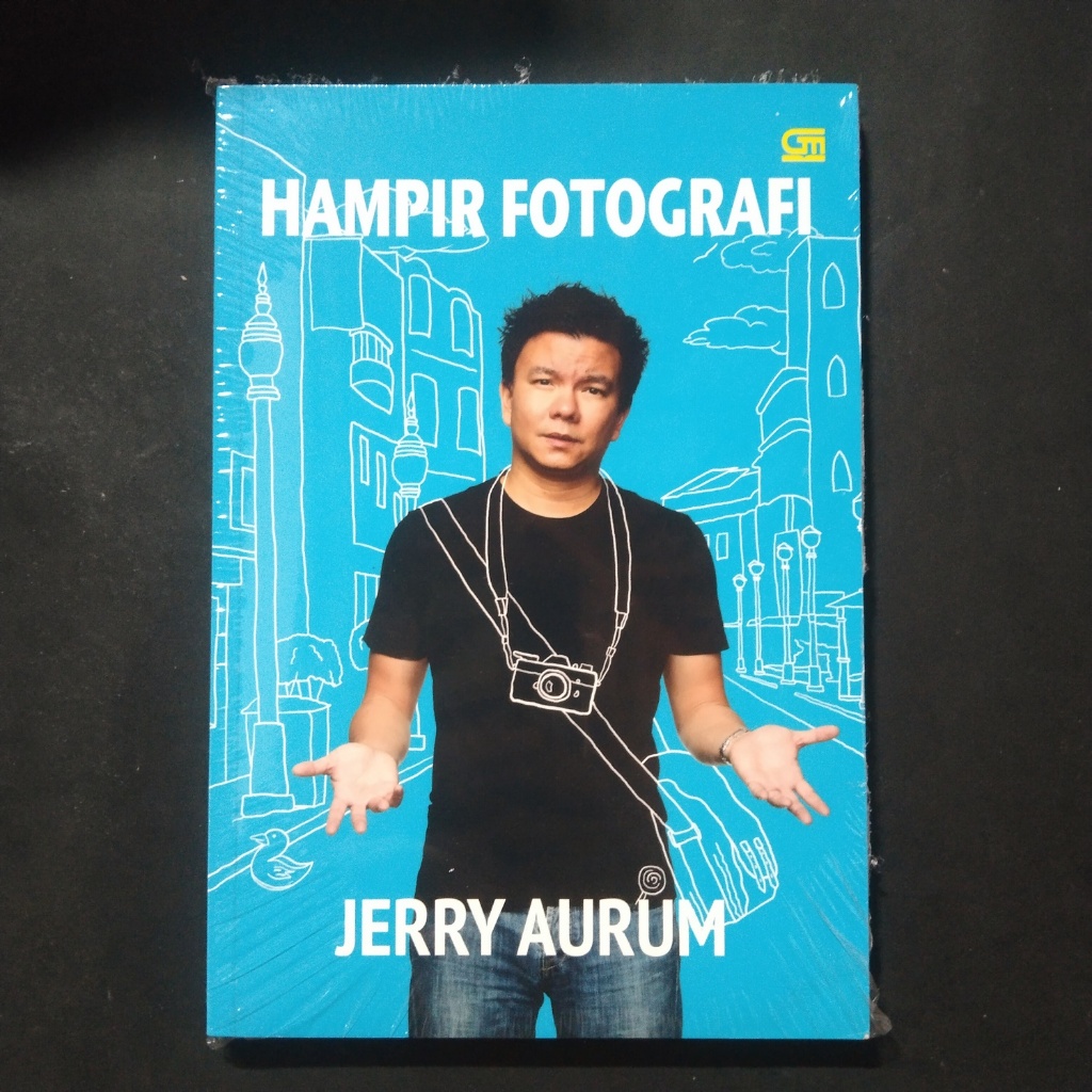 Buku Hampir Fotografi (Jerry Aurum)
