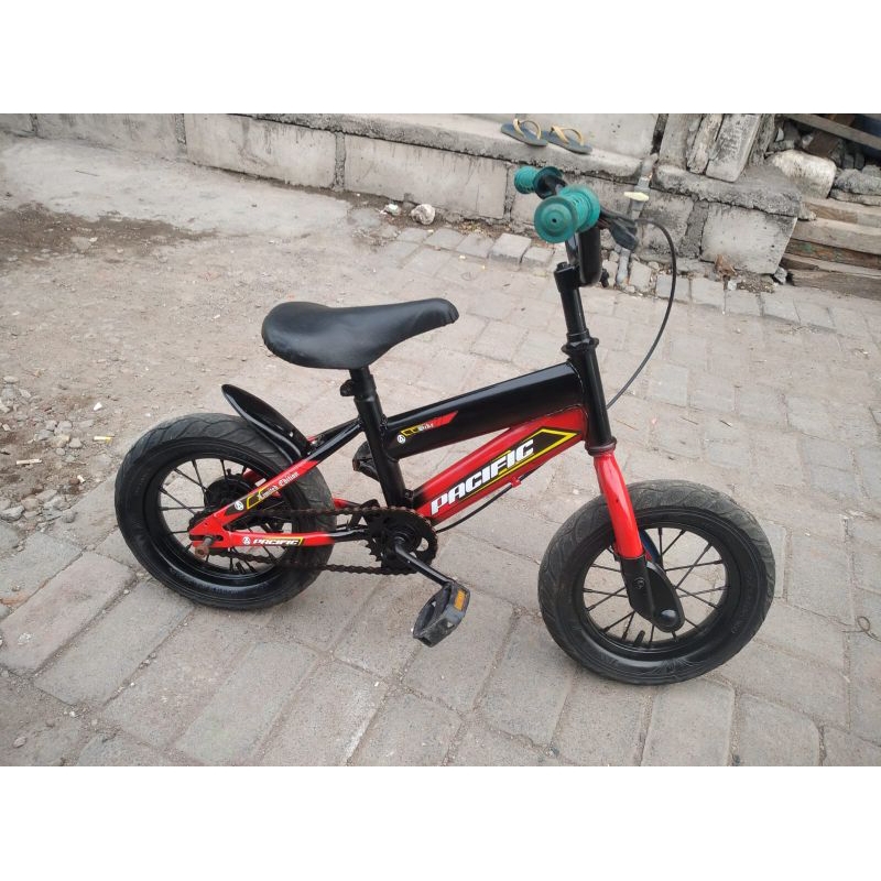 SEPEDA BEKAS UK 12" PACIFIC CAT ULANG (REPAINT) / SEPEDA ANAK SECOND UKURAN 12 INCH TERMURAH BAN MAT