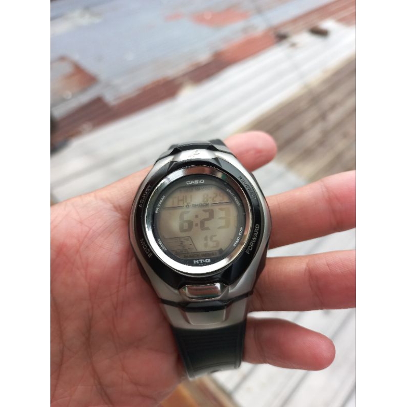 Casio G-shock MTG-700 second