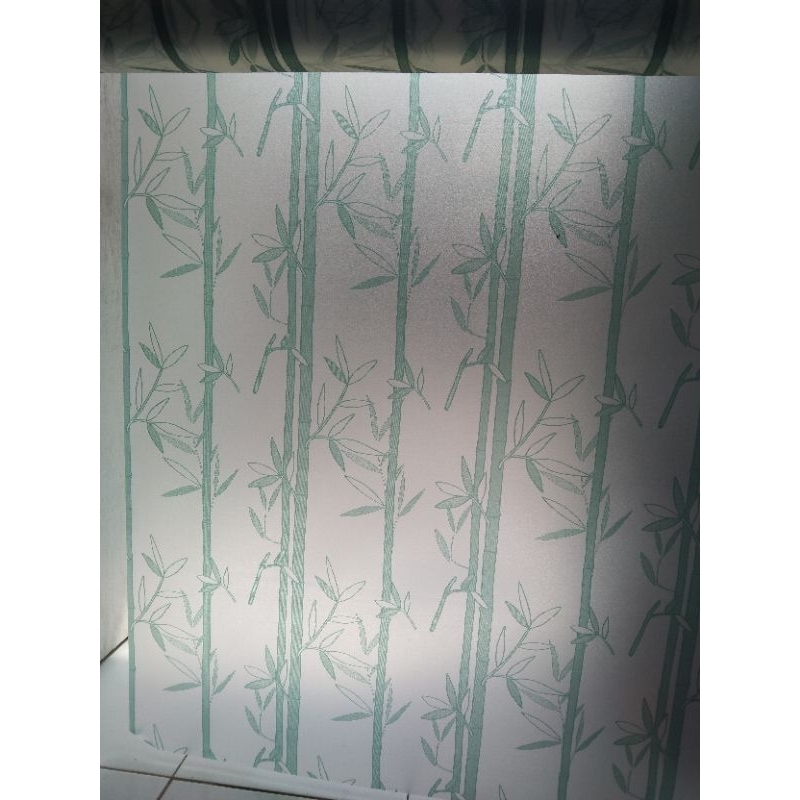 stiker kaca motif bambu daun hijau putih