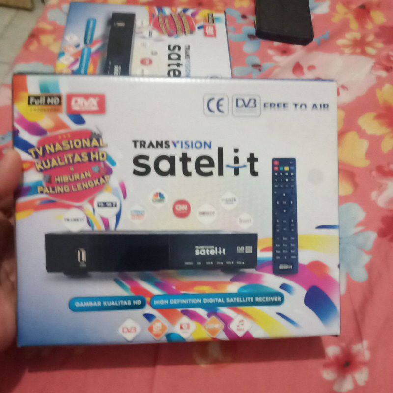 Receiver digital transvision satelit