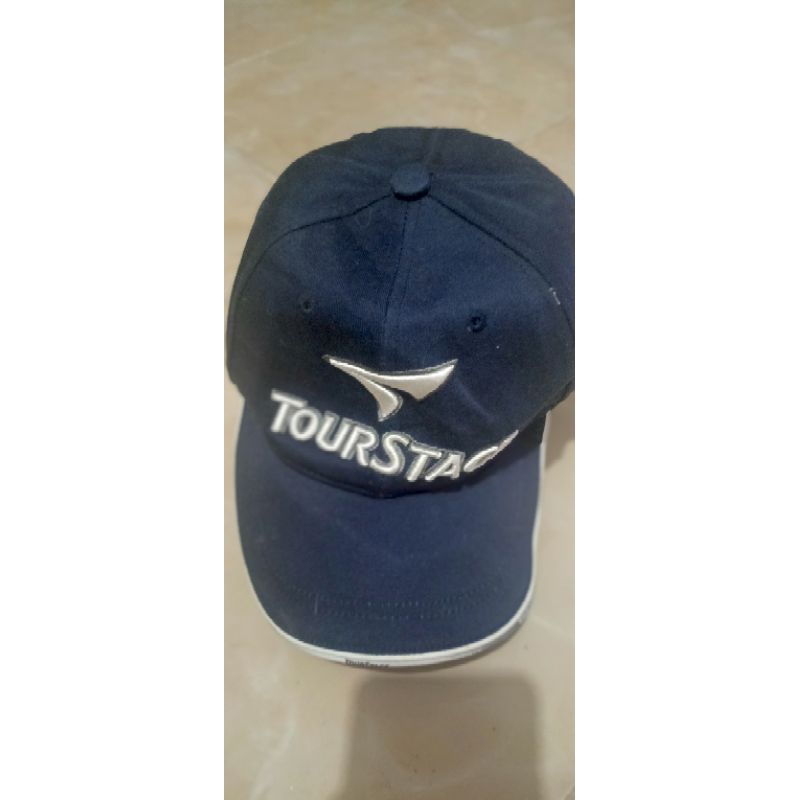 topi golf tourstage