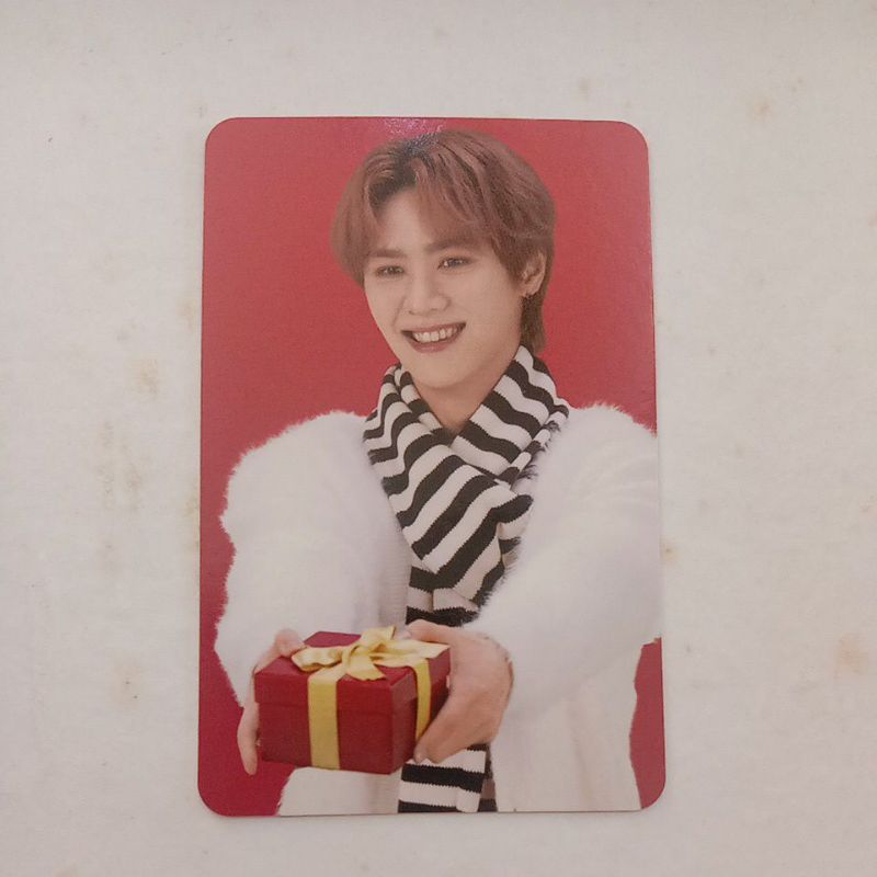 PC official Kun Wayv (depan belakang)