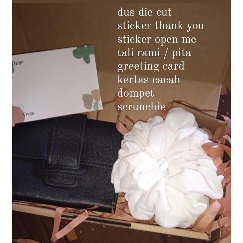 

HAMPERS GIFT BOX / HAMPERS CEWEK / HAMPERS LUCU